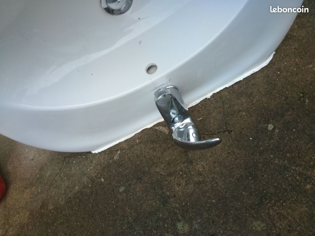 Lavabo (image 2)