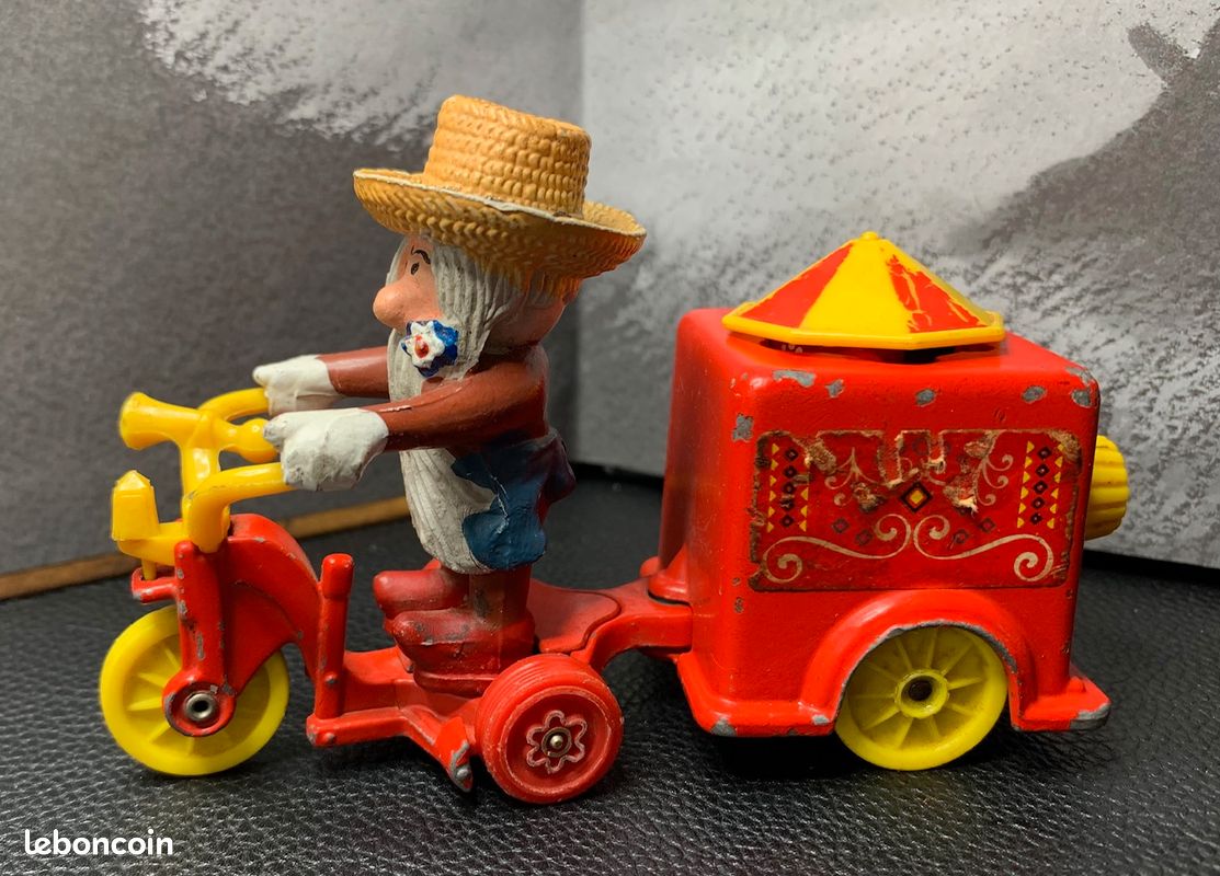 Corgi Toys – Le Manège Enchanté – Tricycle Bonhomme Jouvence Avec Zébulon – Réf 6304