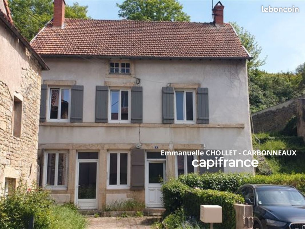 Maison 5 pièces 140 m² · à Vitteaux · 140 m² · 74 000 €