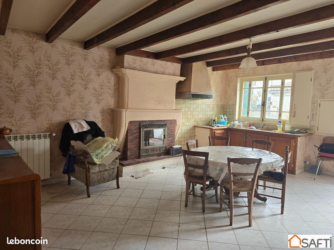 Propriété 3 pièces 61 m² - Segonzac 16130 (image principale 3)
