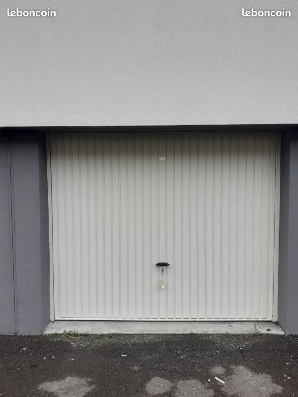 Recherche location box garage (image 1)