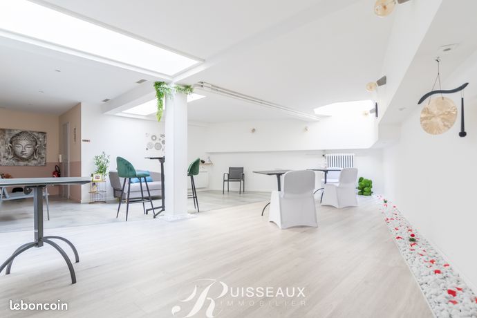 Appartement 3 pièces 138 m² — 9