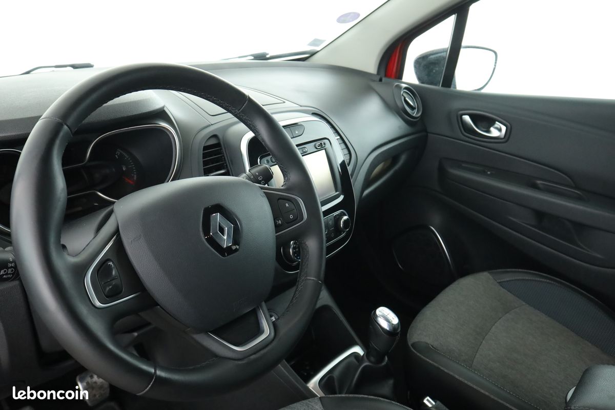 Renault Captur 0.9 TCe Energy Intens 90 ch (image 6)