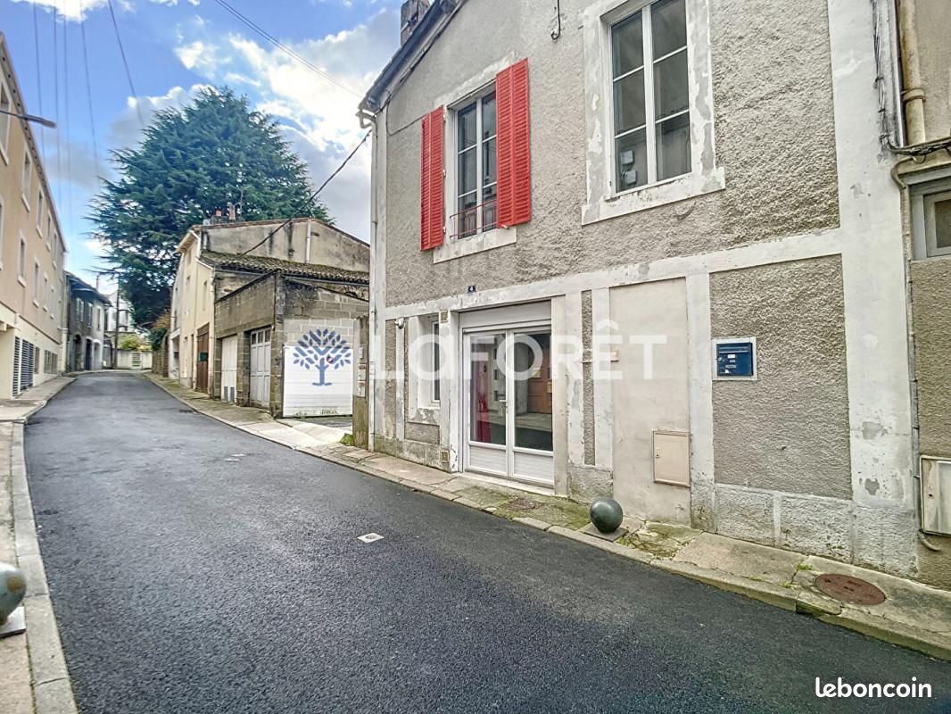 Maison 2 pièces 59 m² · à Parthenay · 59 m² · 430 €