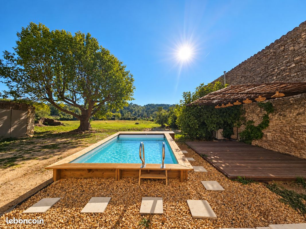 Maison 8 pièces 130 m² · à Goult · 130 m² · 495 000 €
