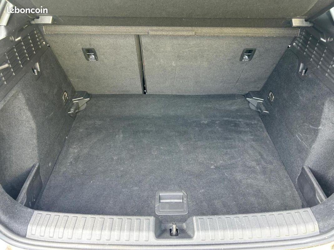 AUDI A3 SPORTBACK 35 TDI 150 S tronic 7 Business line (image 30)