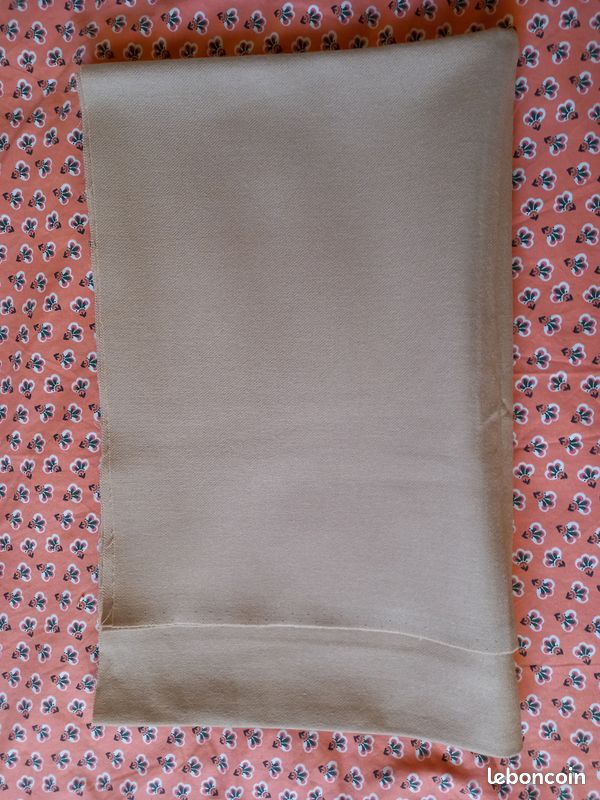 Coupon 1mètre lainage beige neuf (image 3)