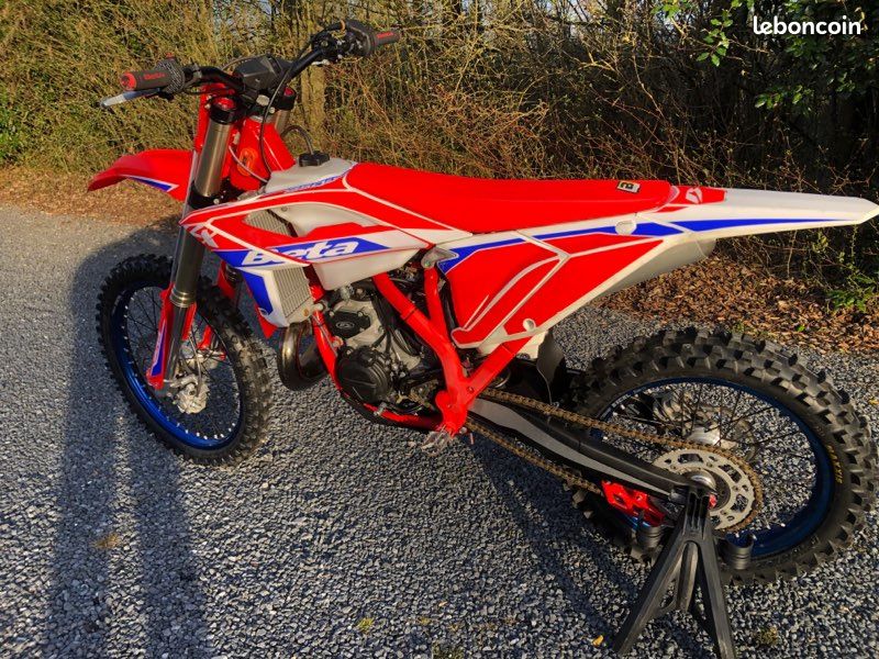 Beta 350 (image 3)