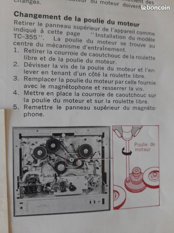 Photo libre de droit de Bande Vidéo Vhs Pour Ancien Magnétoscope Isolée