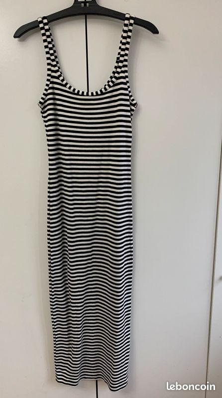 Robe (image 3)