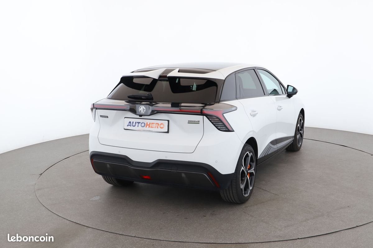 MG 4 EV 64kWh -320 kW 4WD Xpower 435 ch (image 3)