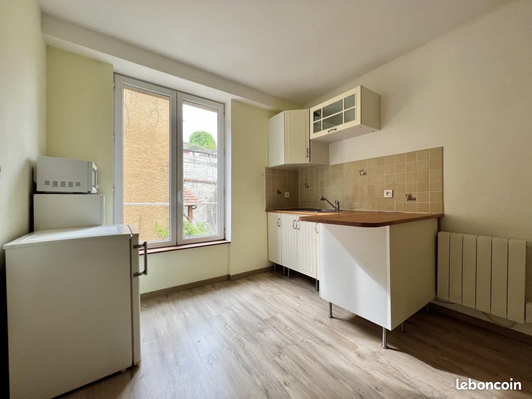 Studio 1 pièce 20 m² - Poitiers 86000 (image principale 1)