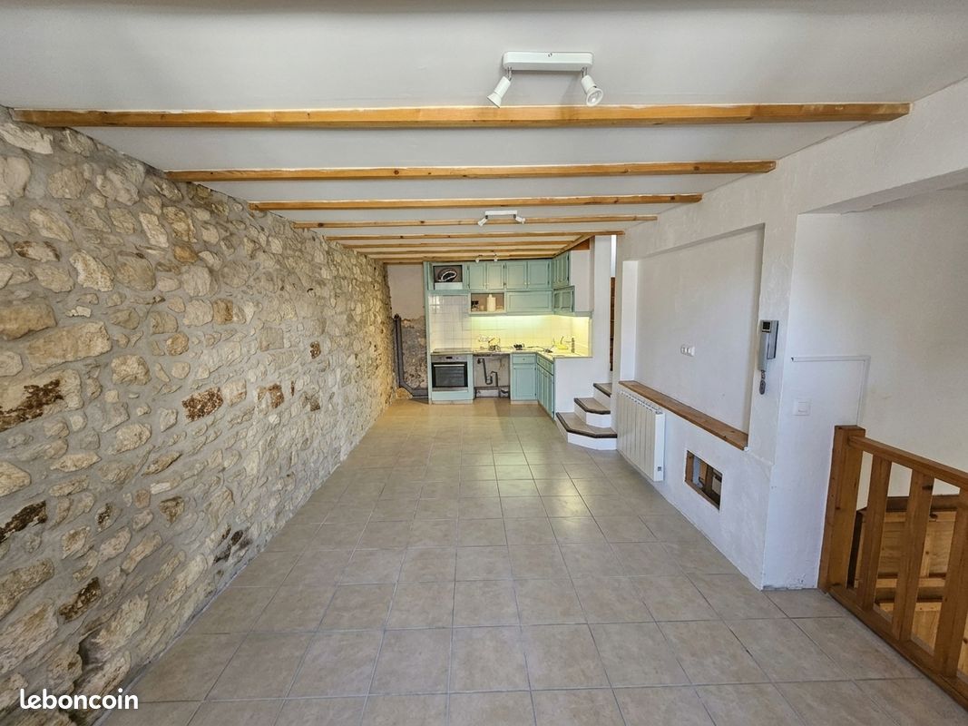 Appartement 3 pièces 48 m² · à Pertuis · 48 m² · 740 €/mois