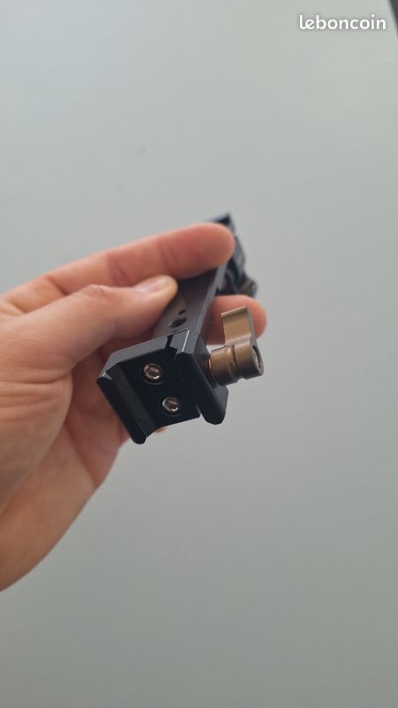 Support de moniteur MINIFOCUS en aluminium, compatible avec les cages vidéo équipées d'un rail NATO (SmallRig, Tilta, Neewer, etc.) (image 4)