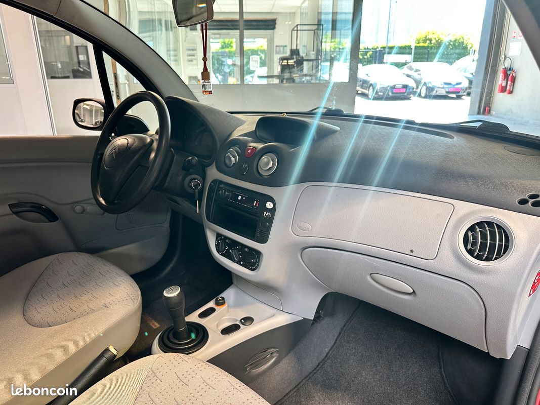 Citroen C3 1.1i 60ch Base BVM "86.736km/Suivi" (image 3)