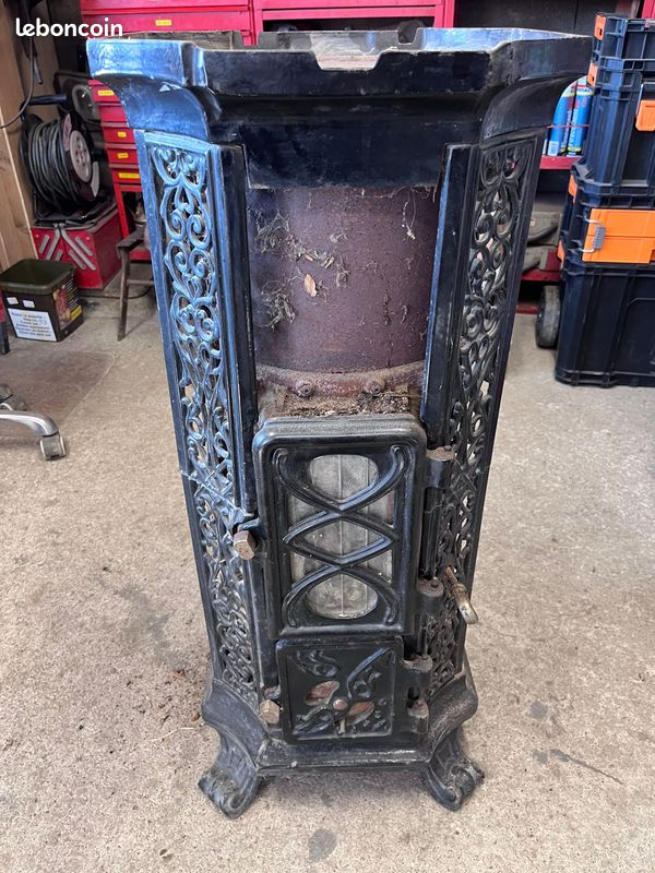 Colonne Godin Belle Epoque 3736 (fonte émaillée Noire) Pour Poêle à Bois/charbon - Très Bon état