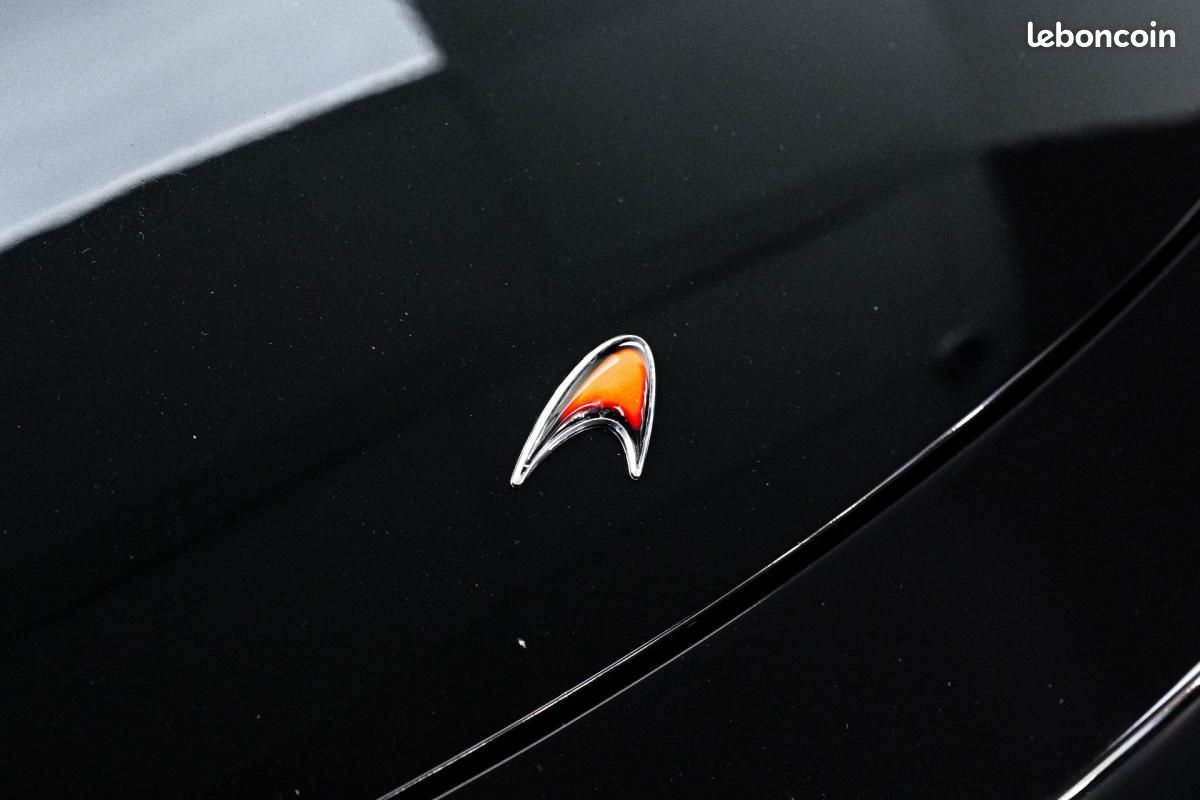 McLaren MP4-12C MP4 Coupe (image 12)