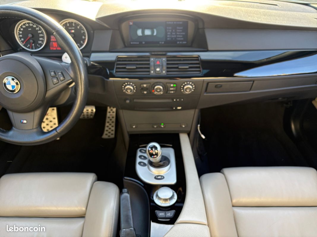 BMW M5 V10 E60 507Ch - Garantie 12 mois suivie Bmw toit ouvrant (image 12)