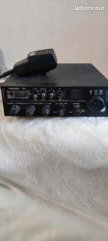 VINTAGE : CB / CIBI PRESIDENT WILSON + matériel pour cibiste EUR 26,50 - FR
