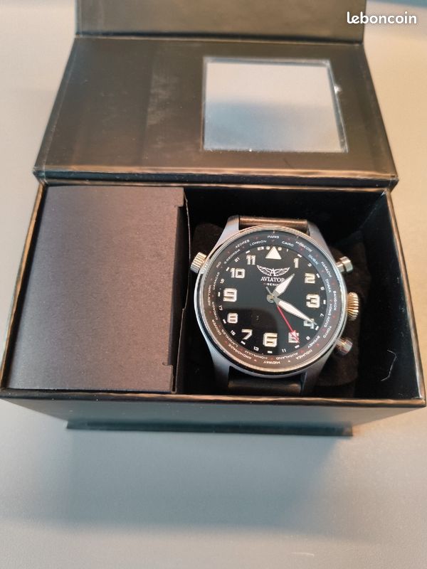 Montre Aviator connectée (image 1)