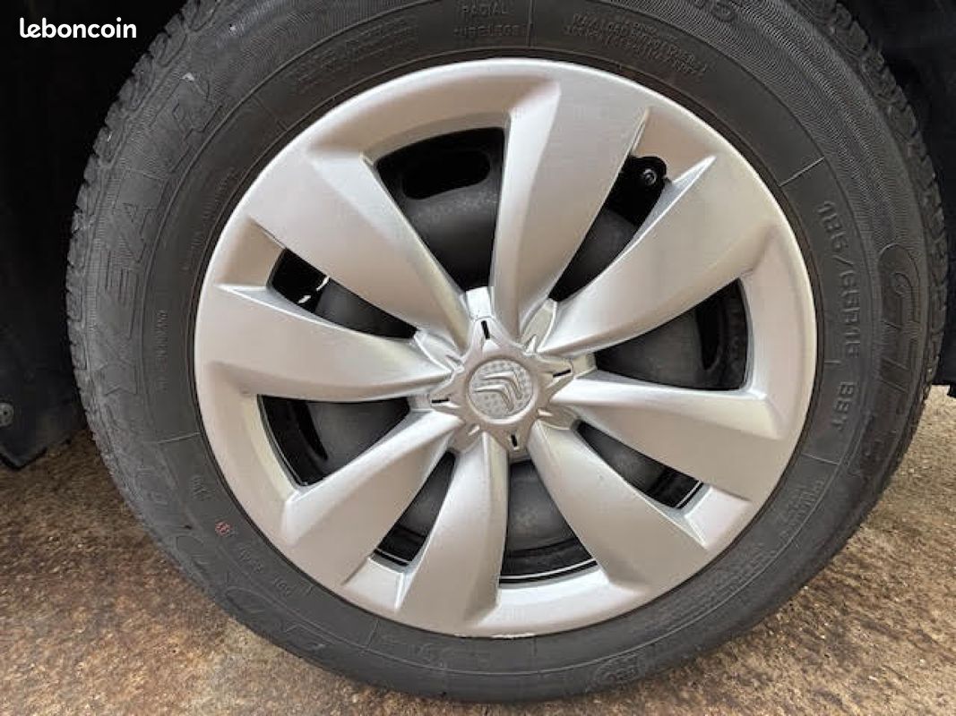 CITROEN C-ELYSEE 1.2 PureTech 82 CV Confort 40492 KM 11/2016 (image 17)