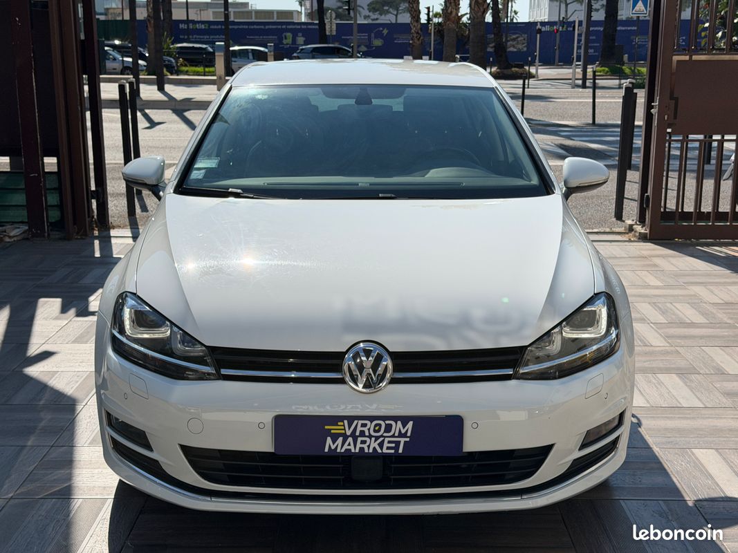 VOLKSWAGEN Golf 1.2 110ch Allstar - CarPlay - Suivi complet - Faible kilométrage (image 8)