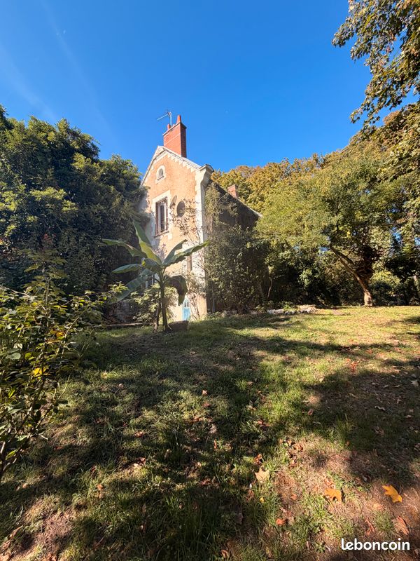 Maison 3 pièces 100 m² · à Valloire-sur-Cisse · 100 m² · 800 €/mois