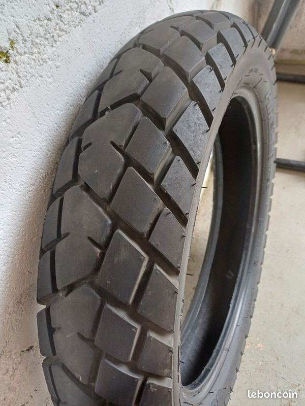 Pirelli MT90 Scorpion (image 1)