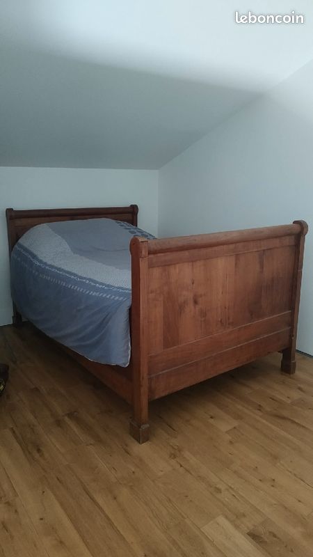 Lit bateau+sommier et matelas tapissier (image 1)