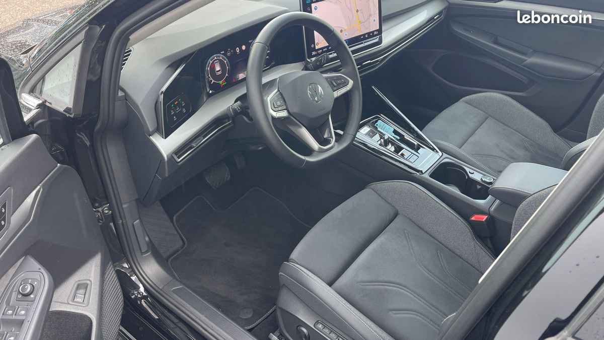VOLKSWAGEN Golf SW 1.5 eTSI EVO2 150 DSG7 Style (image 15)
