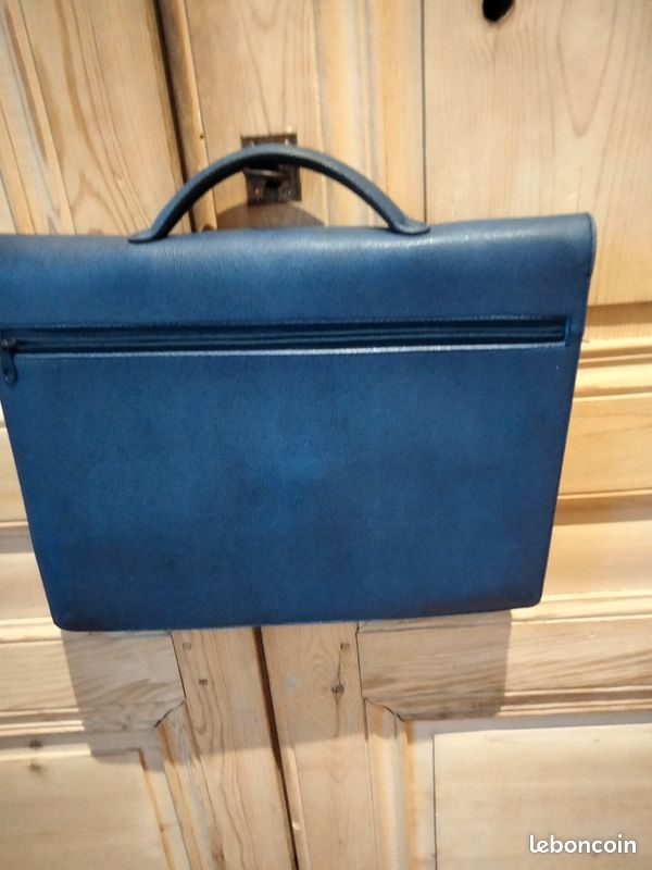 Cartable en simili cuir bleu (image 4)