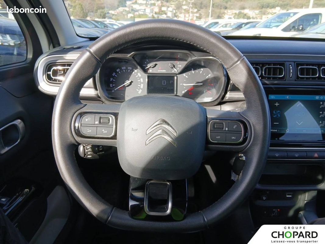 CITROEN C3 PureTech 110 S&S EAT6 Shine (image 17)
