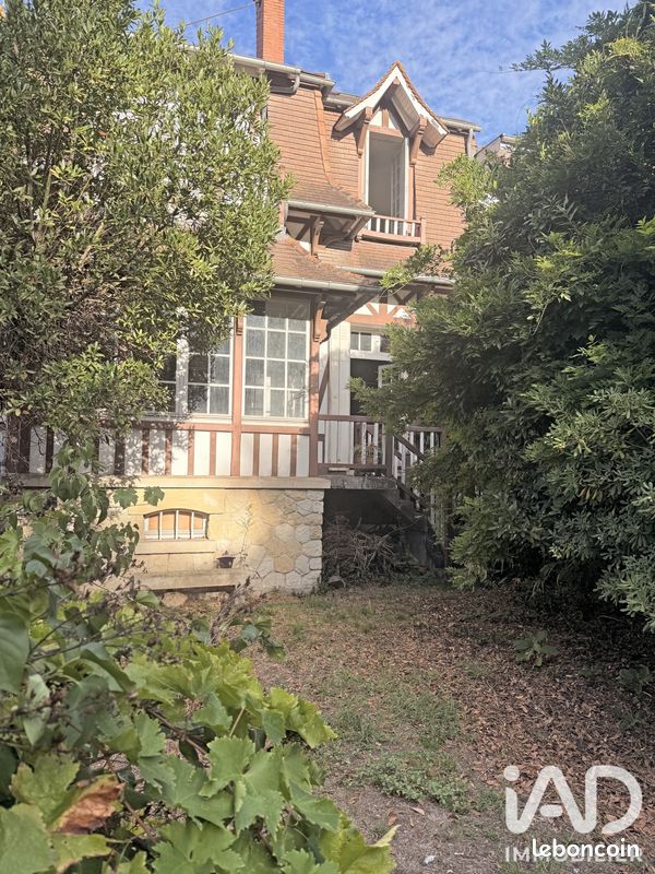 Maison 9 pièces 290 m² · à Bordeaux · 290 m² · 995 000 €