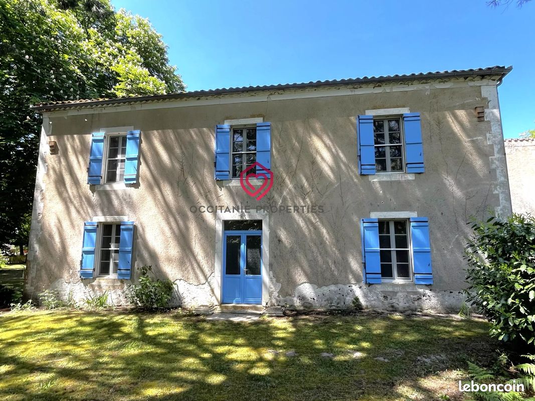Maison 7 pièces 249 m² · à Losse · 249 m² · 372 500 €