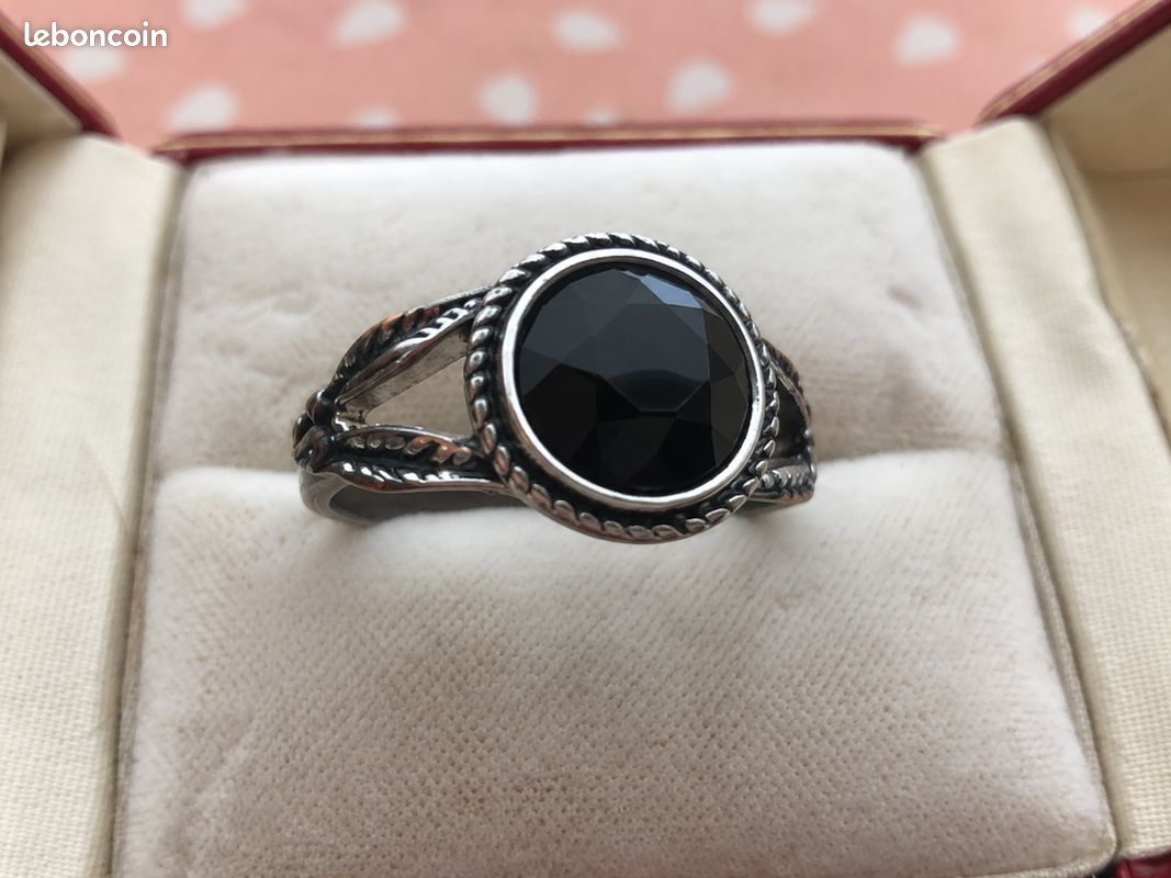 Bague métal et pierre noire vintage (image 1)