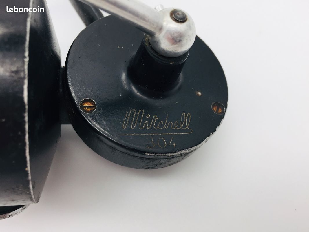 Moulinet De Pêche Vintage Mitchell 304 – Eau Douce Lancer – Années 1950