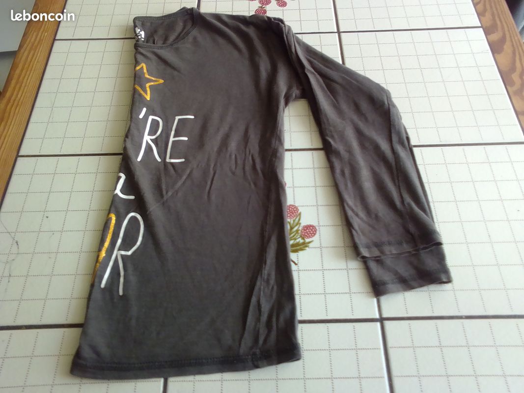 Tee shirt T 10 ans (image 3)