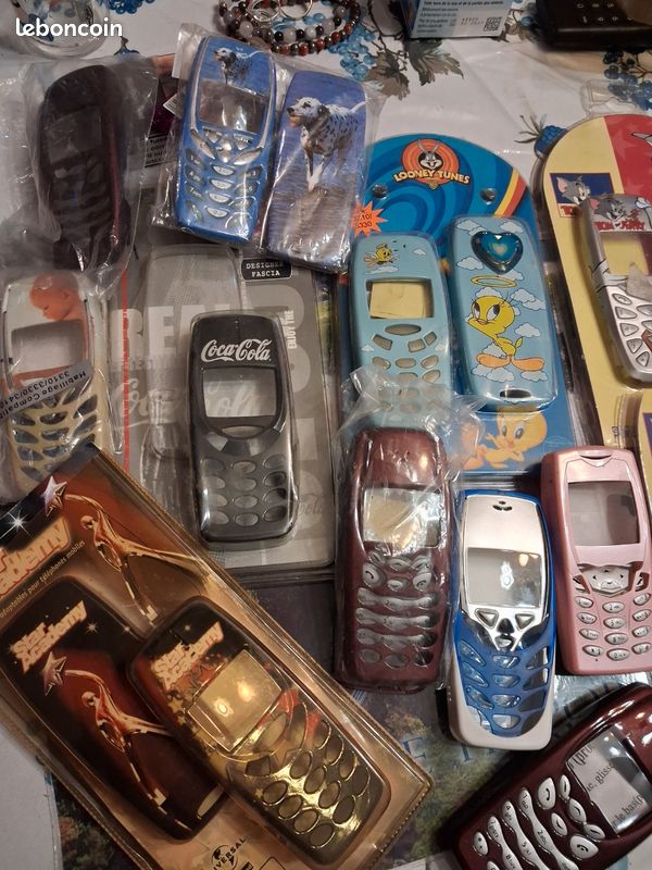 Différents coques NOKIA 3310 3330 (image 1)
