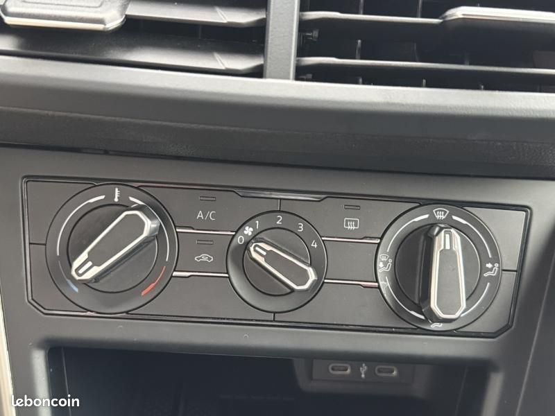 Volkswagen Polo 1.0 TSI 95ch VW Edition (image 22)