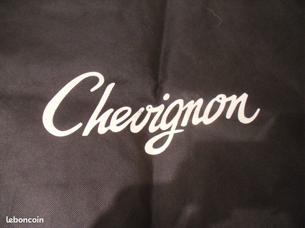 Sac noir en tissu Chevignon - 7 A (image 2)