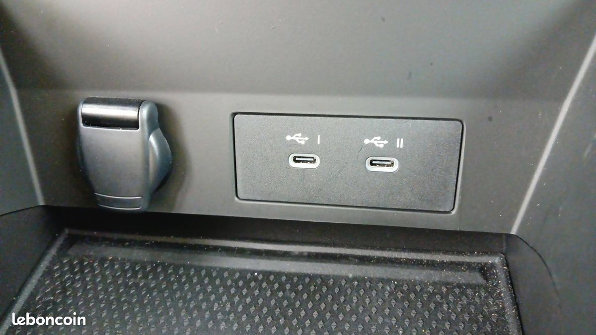 Renault captur e tech full hybrid 145 ch techno (image 26)