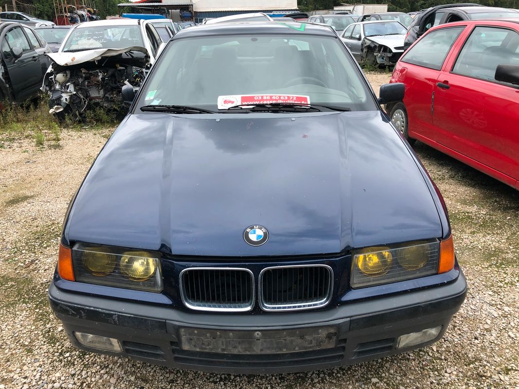 BMW Série 3 - E36 de 1991 - Équipement auto