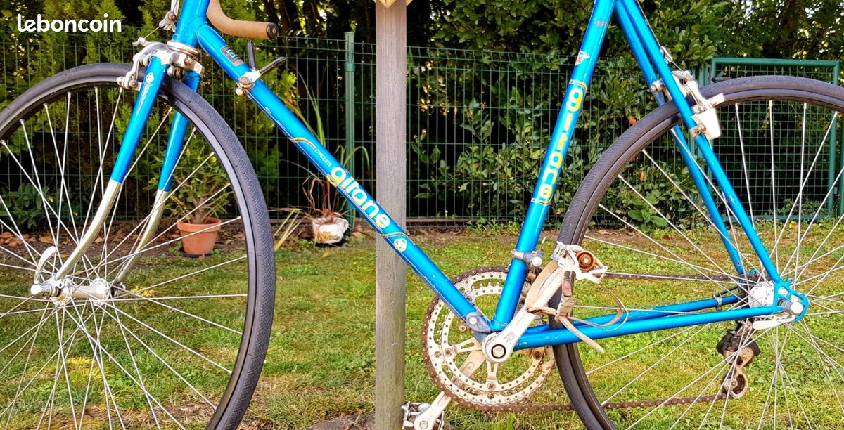 Cadre Gitane Tour De France 102- service course-Vélo ancien- old French Bike