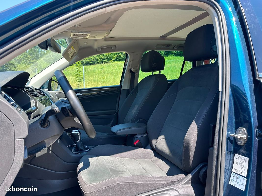 VOLKSWAGEN TIGUAN 2.0 TDI 150ch DSG7 Elegance/ GARANTIE 6 MOIS / DERNIER CT VIERGE (image 10)