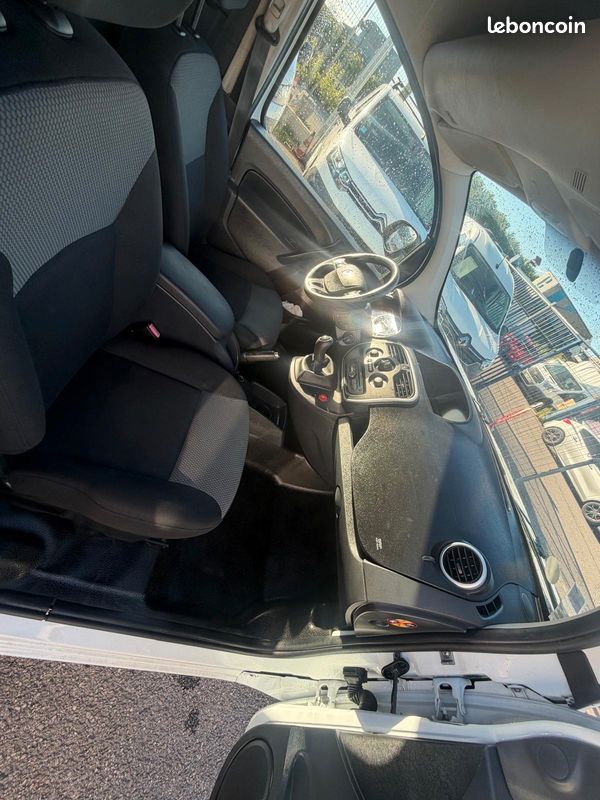 Renault kangoo 1.5 dci 90cv - extra r-link ( md auto) (image 5)