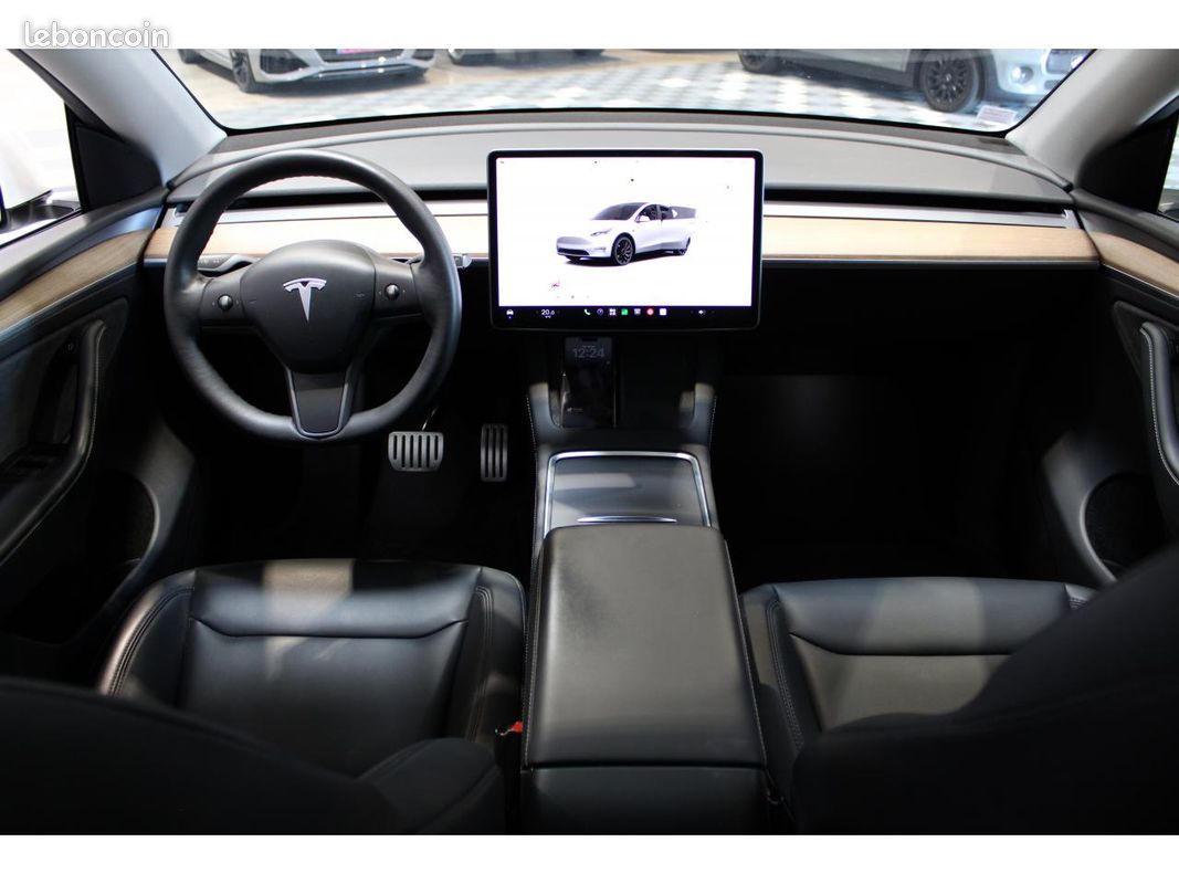 TESLA MODEL Y AWD Performance - Première main (image 9)