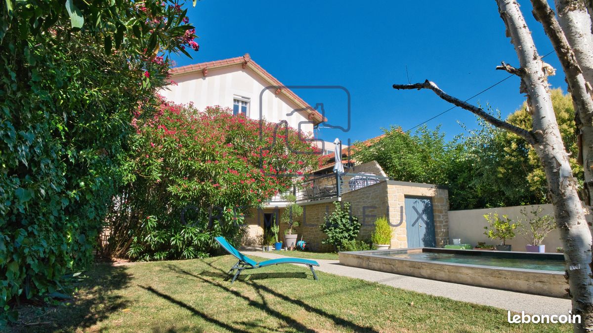 Maison 7 pièces 175 m² · à Guilherand-Granges · 175 m² · 435 000 €