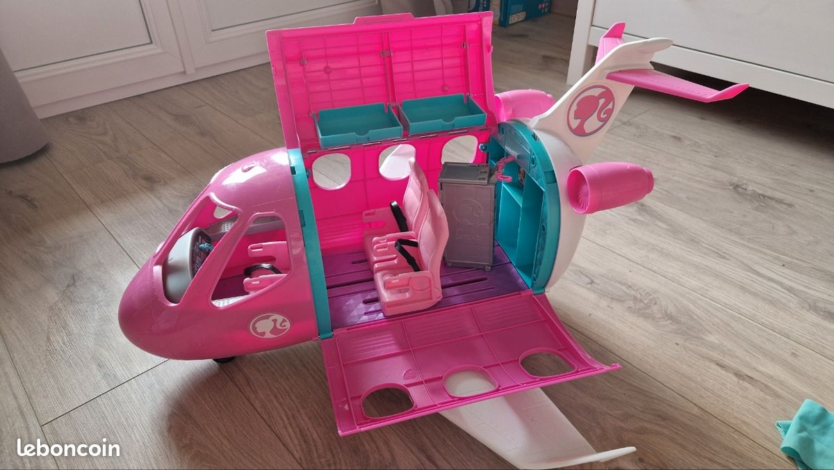 Avion barbie + chariot hôtesse (image 2)
