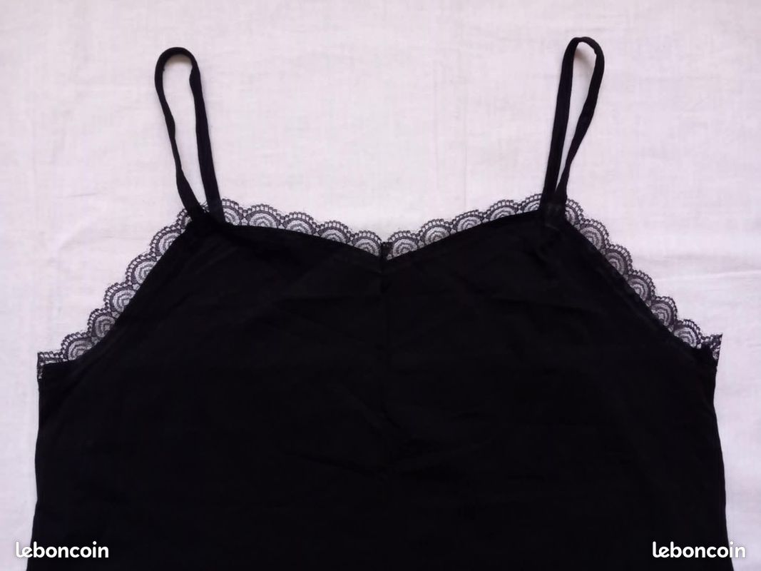Nuisette Short Taille 40 - L (image 3)