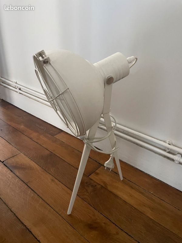 Lampe de table (image 1)